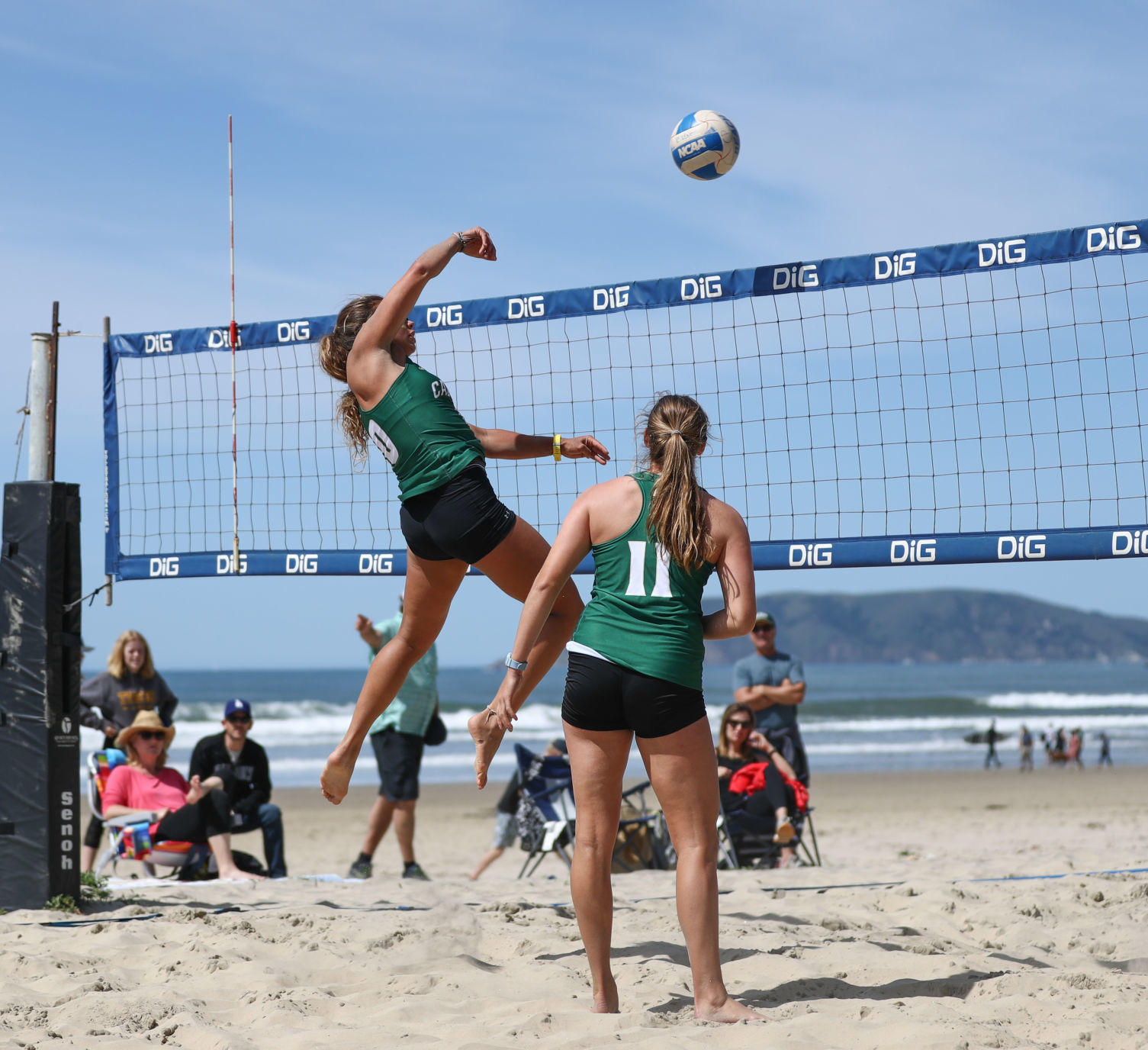 033019 Cal Poly Beach Volleyball 24.jpg